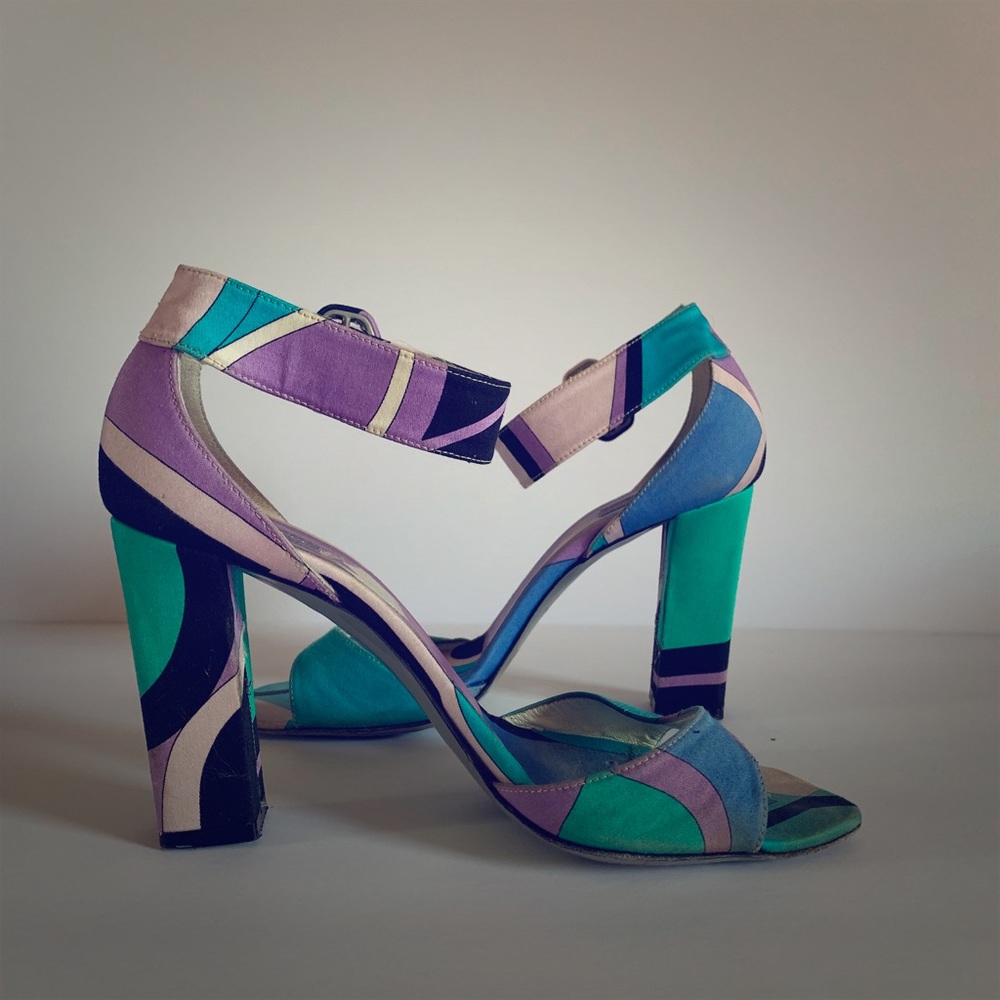 AUTHENTIC Emilio Pucci Vintage Block Heel Sandals